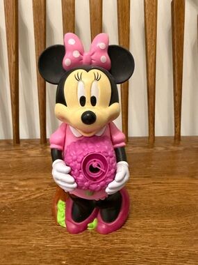 Disney Minnie Mouse Light & Sound Musical Bubble Machine